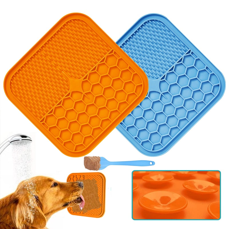 Silicone Dog Lick Pad - Relieves Anxieties